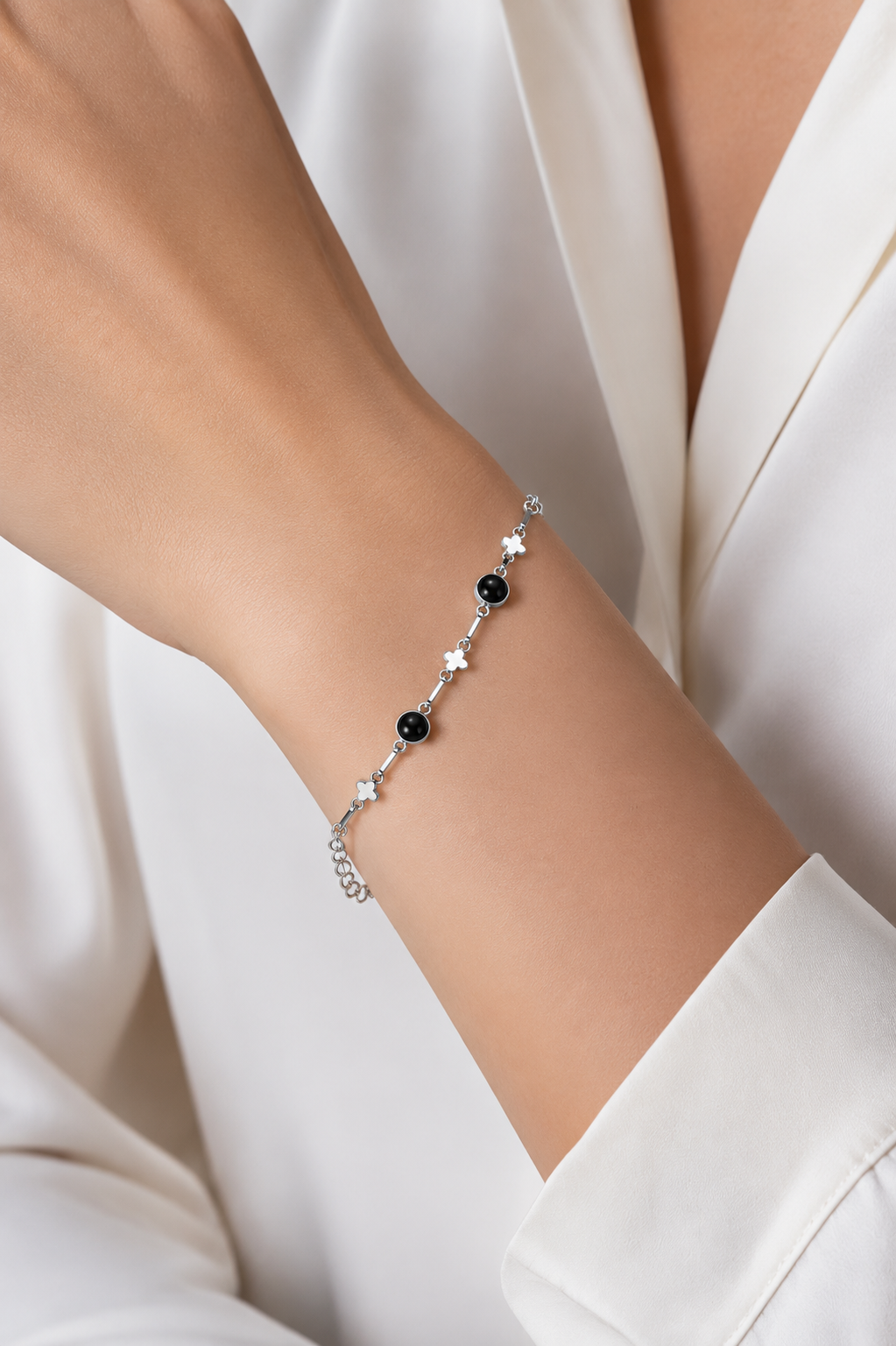 Midnight Clover Bracelet