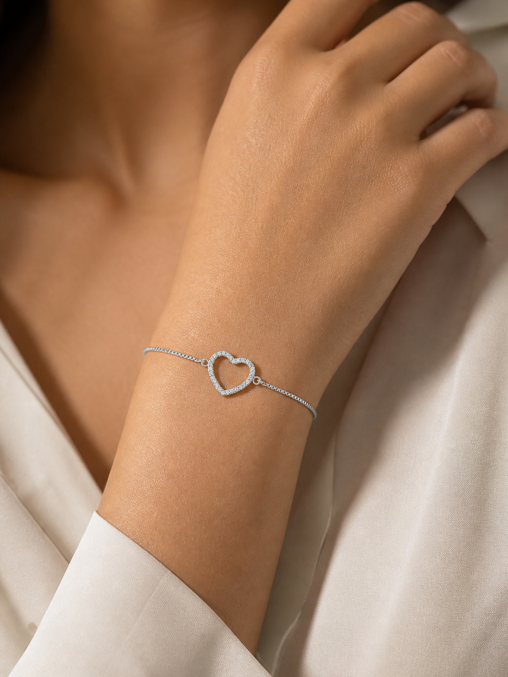 Radiant Heart Bolo Bracelet